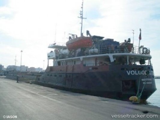 Exclusiv: Nava Volgo Balt 219 pleacă din România să descarce deşeurile în Bulgaria